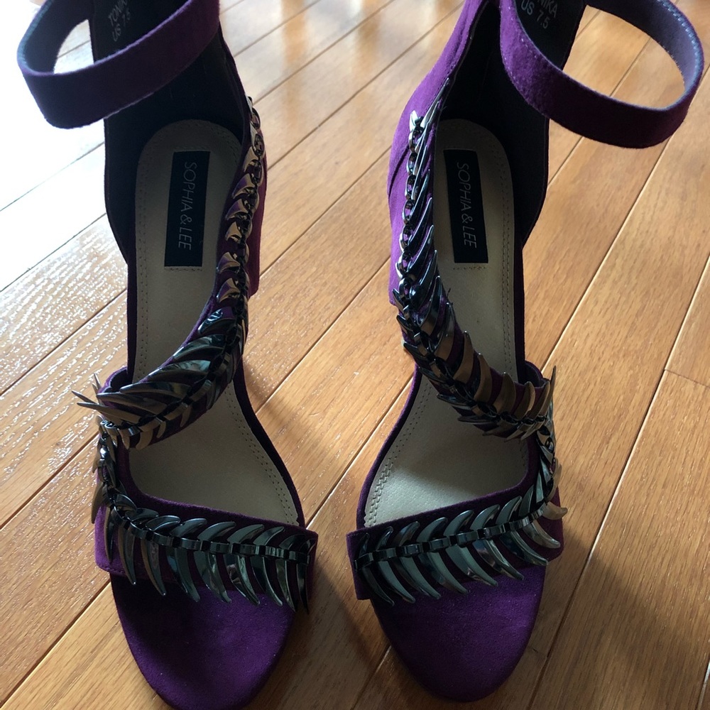Plum colored 4.5 inch heels